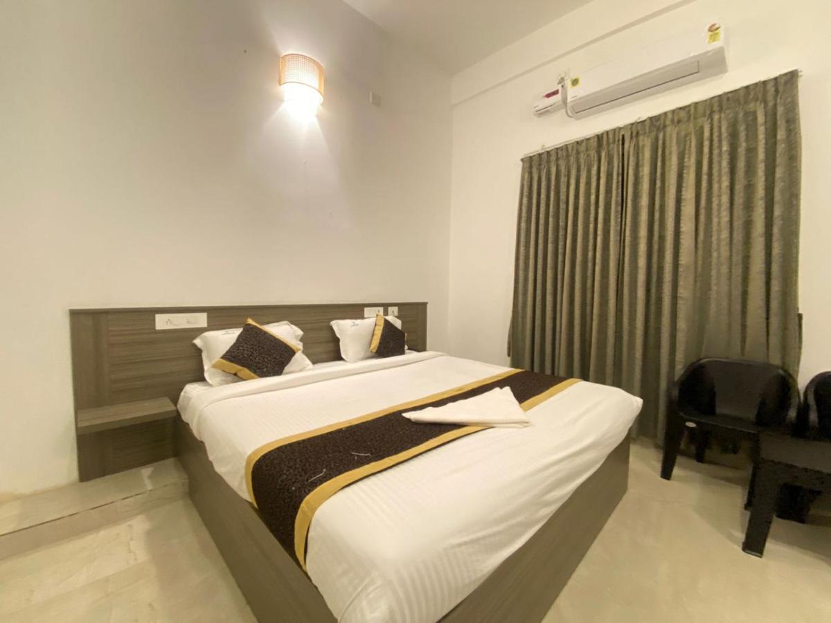 Le Poshe Beachview - Tie Hotels & Resorts 蓬蒂切里 外观 照片